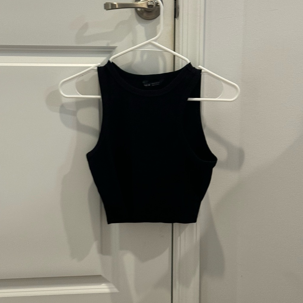 Black crop top